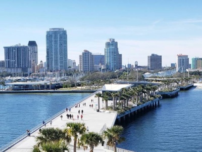Restaurants with Boat Docks in Tampa Bay